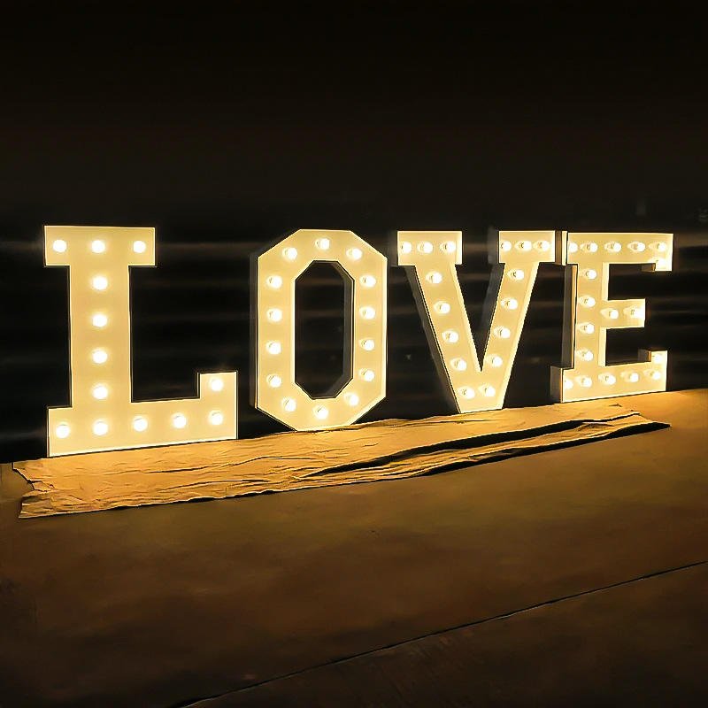 marquee letters